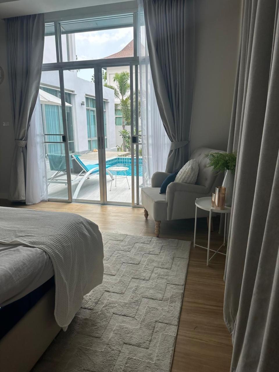 Holiday Pool Villa Na Chom Thian Luaran gambar